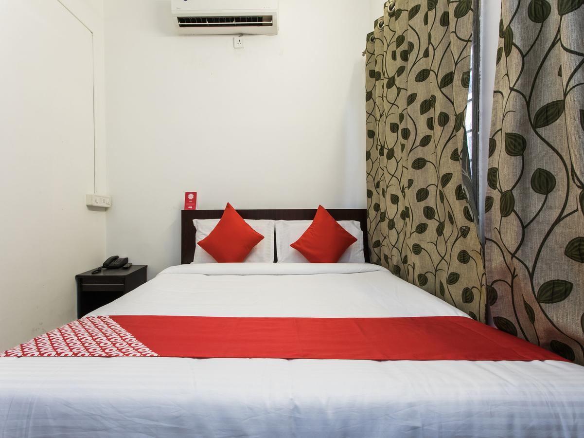 Oyo 14856 Resort Raghav Palace Indore Eksteriør bilde
